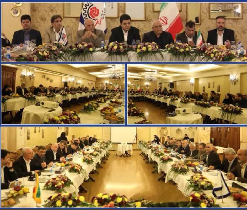 رییس وهیات رییسه اتاق اصناف ایران تابع تصمیم خرد جمعی