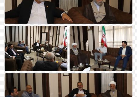 تقدیر بی نظیردر روز ملی اصناف در کشور؛ حضور نماینده ولی فقیه در استان فارس  در اتاق اصناف شیراز