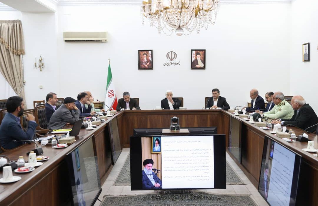 ارائه طرح مقابله با مکانسیم ماشه توسط دکتر حسنپور در جلسه نظارت بر قیمتها با حضور معاون اول رییس جمهور