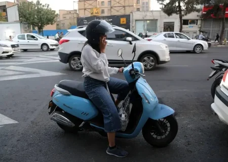 دام گواهینامه برای دختران موتورسوار؛ هشدار جدی رییس اتحادیه